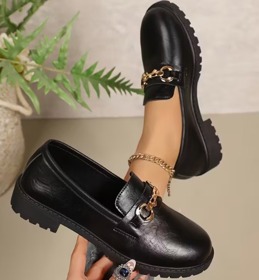 Mocassins noirs élégants pour femme
